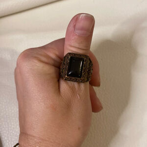 Vintage Black and Gold Tone Men's Ring Size 11